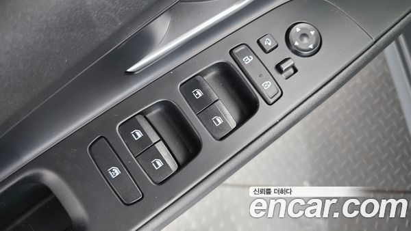 Hyundai Elantra 2021, фото 12