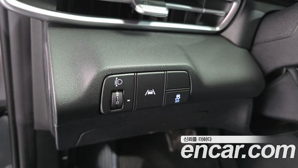 Hyundai Elantra 2021, фото 13