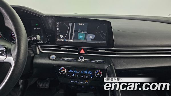 Hyundai Elantra 2021, фото 22
