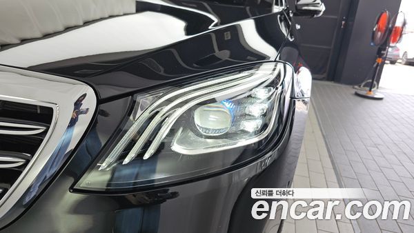 Mercedes-Benz S-Class 2020, фото 8