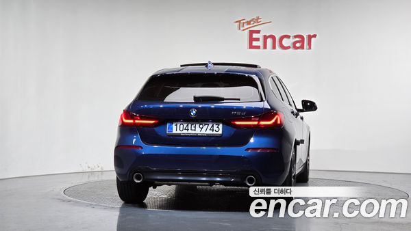 BMW 1 Series 2021, фото 4