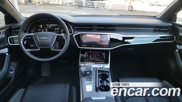 Audi A7 2025, фото 7