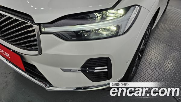 Volvo XC60 2026, фото 8