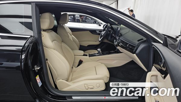 Audi A5 2021, фото 17