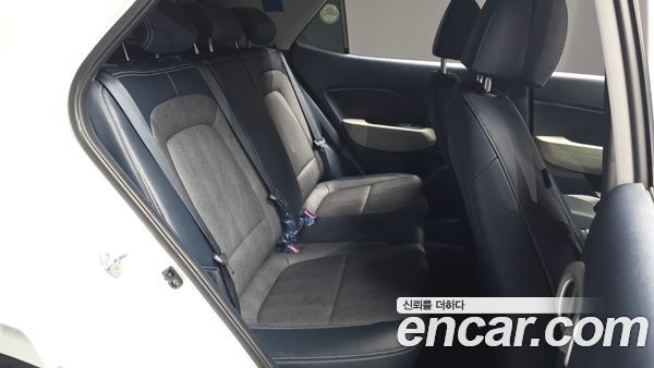 Hyundai Venue 2020, фото 17