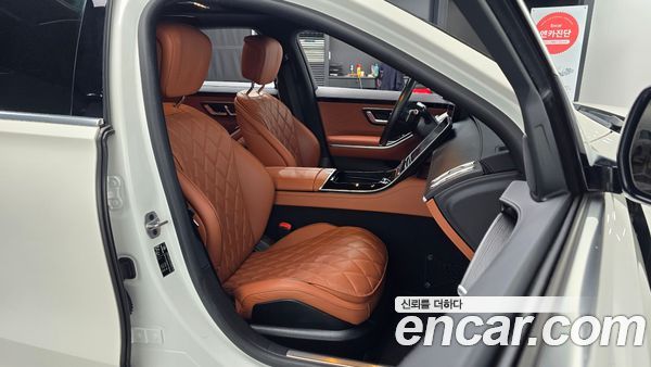 Mercedes-Benz S-Class 2023, фото 13