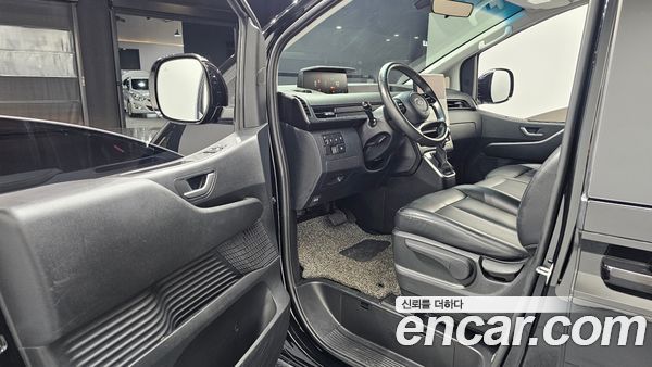 Hyundai Staria 2022, фото 10