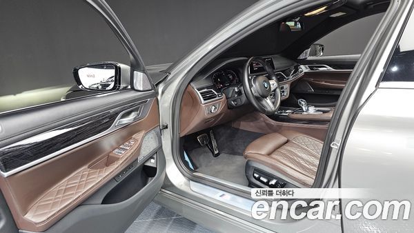 BMW 7 Series 2020, фото 13