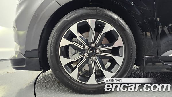 Kia Carnival 2023, фото 4