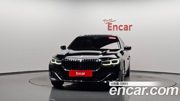 BMW 7 Series 2021, фото 2
