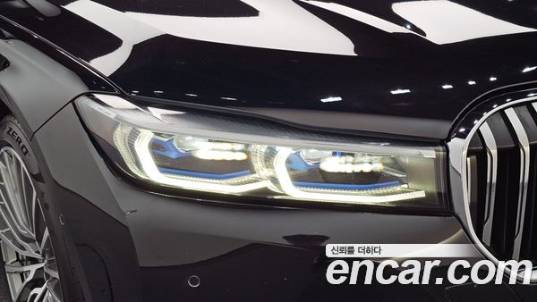 BMW 7 Series 2021, фото 7