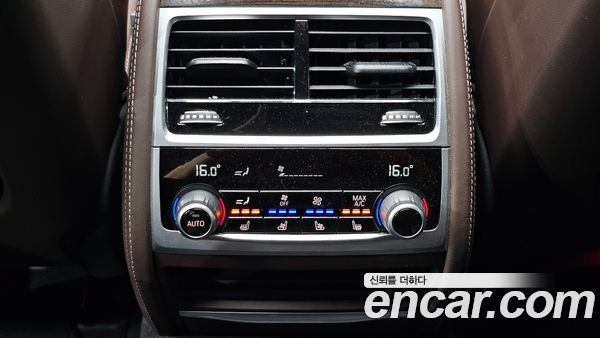 BMW 7 Series 2021, фото 26