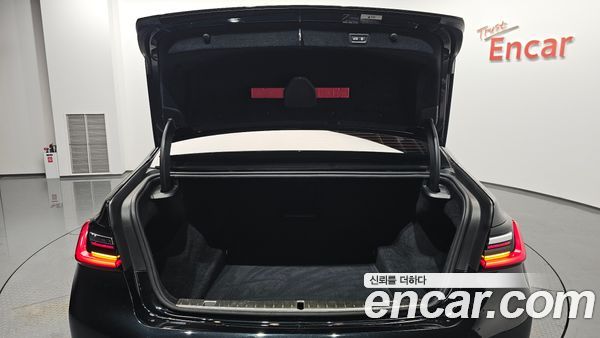 BMW 7 Series 2021, фото 34