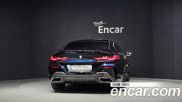 BMW 8 Series 2022, фото 4