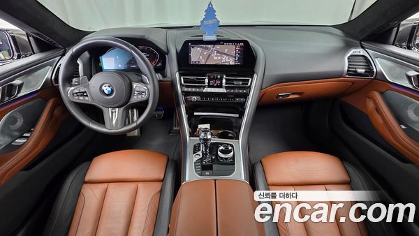 BMW 8 Series 2022, фото 10