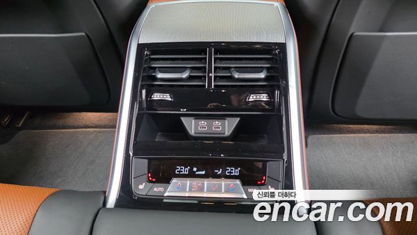 BMW 8 Series 2022, фото 24