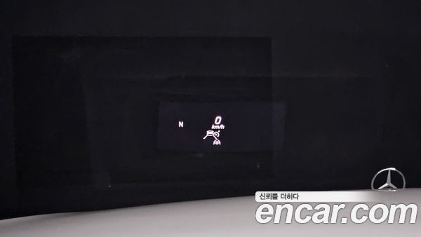Mercedes-Benz E-Class 2023, фото 22