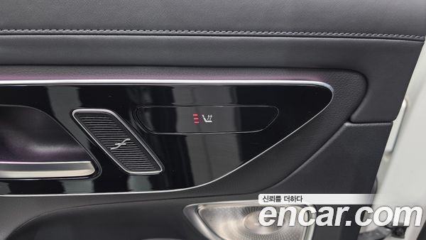 Mercedes-Benz GLC 2024, фото 28