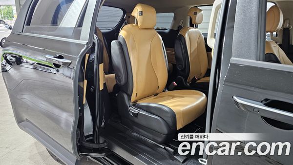Kia Carnival 2023, фото 12
