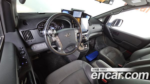 Hyundai Grand Starex 2021, фото 9