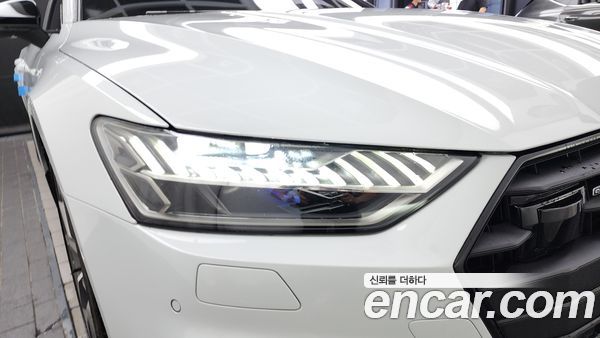 Audi A7 2022, фото 8