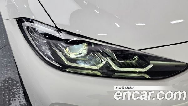 BMW i4 2022, фото 7