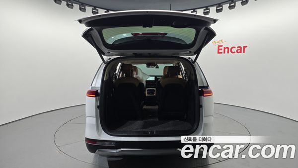 Kia Carnival 2022, фото 24