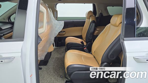 Kia Carnival 2022, фото 27