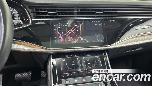 Audi Q7 2021, фото 20