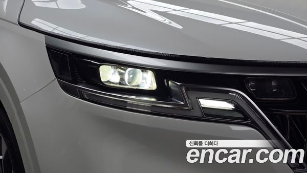 Kia Carnival 2021, фото 7