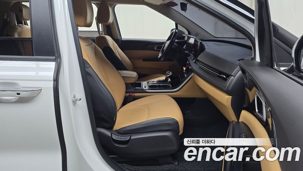 Kia Carnival 2021, фото 15