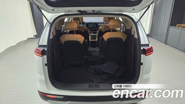 Kia Carnival 2021, фото 28