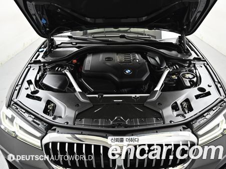 BMW 5 Series 2022, фото 6