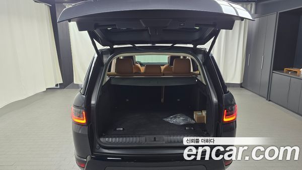 Land Rover Range Rover Sport 2021, фото 30
