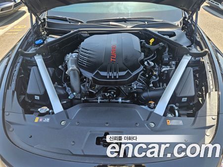 Kia Stinger 2023, фото 6