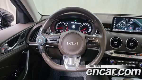 Kia Stinger 2023, фото 19