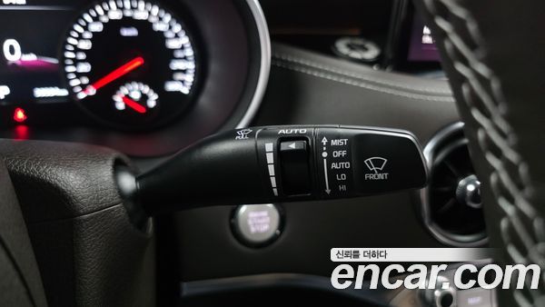 Kia Stinger 2023, фото 25