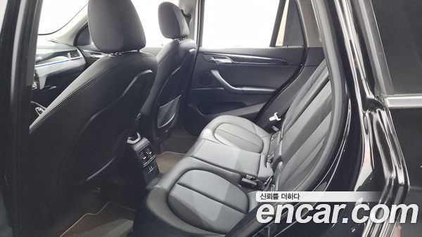 BMW X1 2022, фото 17
