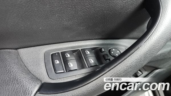 BMW X1 2022, фото 30