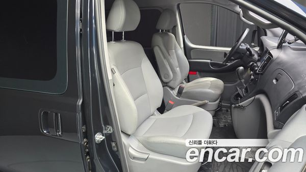 Hyundai Grand Starex 2021, фото 12