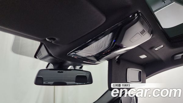 BMW 5 Series 2020, фото 31