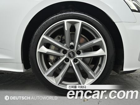 Audi A5 2021, фото 5