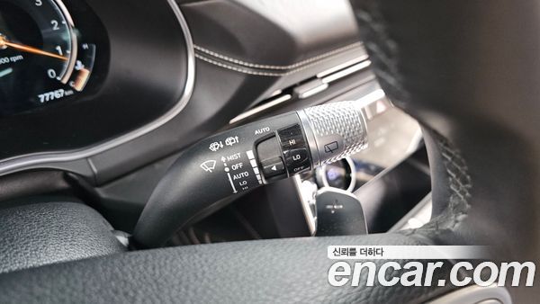 Genesis GV80 2021, фото 25