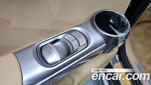 Genesis GV60 2023, фото 30