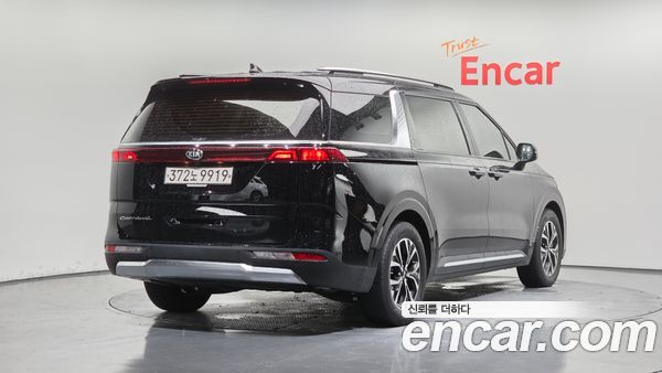 Kia Carnival 2021, фото 2