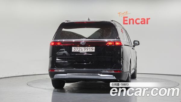 Kia Carnival 2021, фото 4