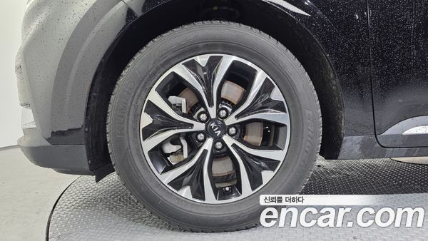 Kia Carnival 2021, фото 5