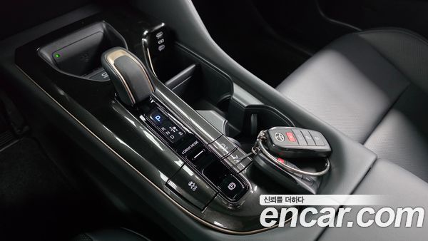 Toyota Crown 2025, фото 11