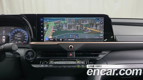 Toyota Crown 2025, фото 17