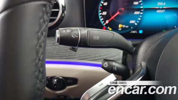 Mercedes-Benz E-Class 2023, фото 35